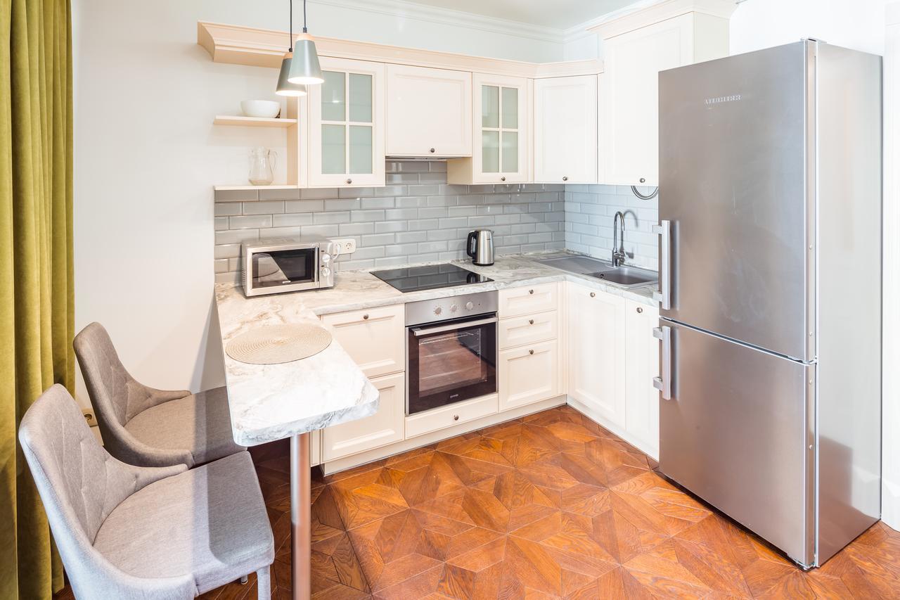 Romari Апартименти Площа Ринок Apartman Lviv Kültér fotó