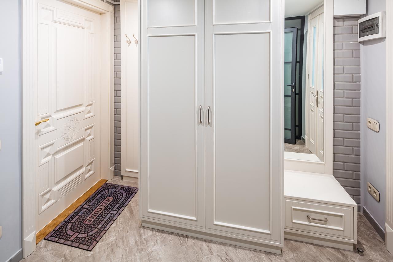 Romari Апартименти Площа Ринок Apartman Lviv Kültér fotó