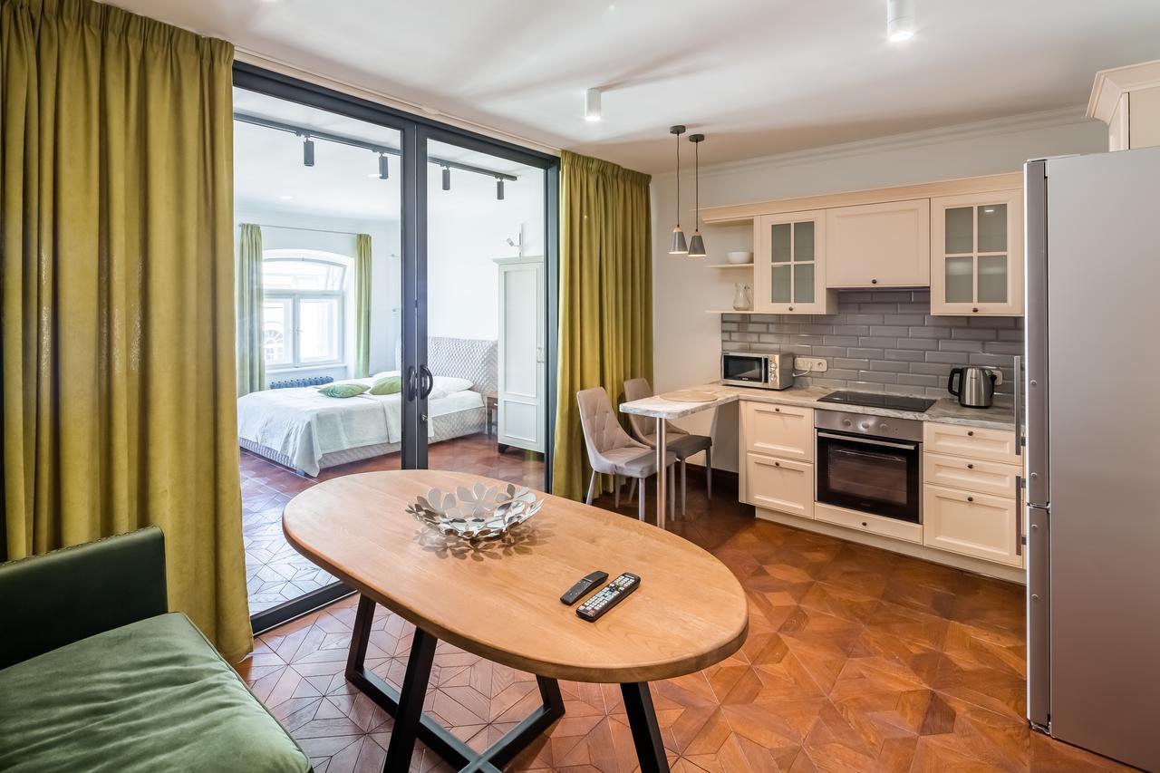 Romari Апартименти Площа Ринок Apartman Lviv Kültér fotó