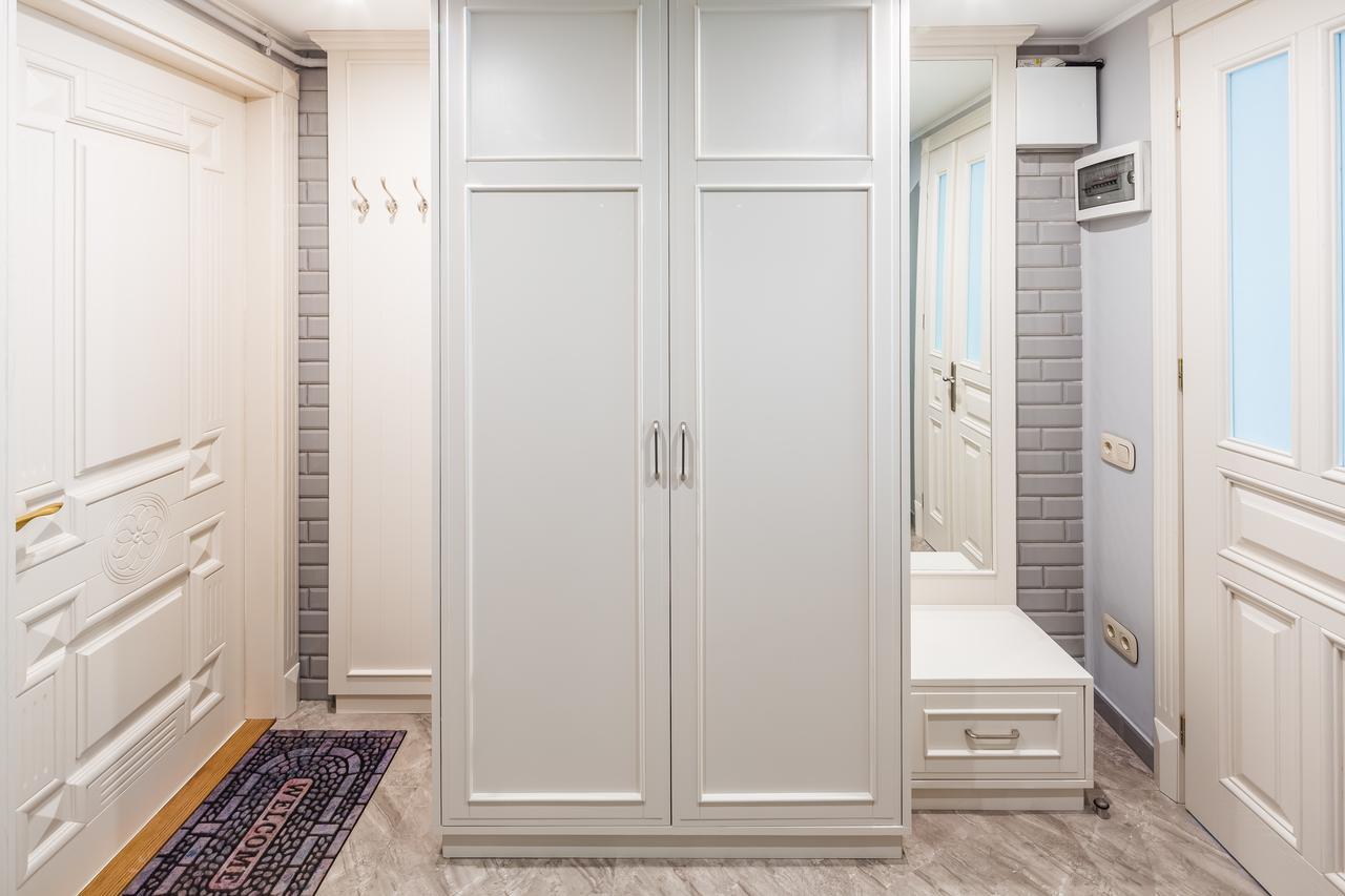 Romari Апартименти Площа Ринок Apartman Lviv Kültér fotó